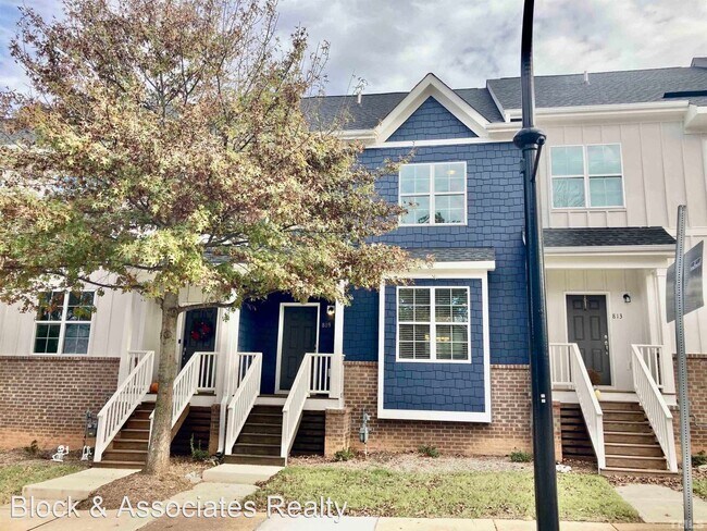 Photo - 3 br, 2.5 bath House - 809 S Franklin Street