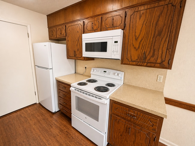 Photo - 3002 Chaucer Dr Unit A