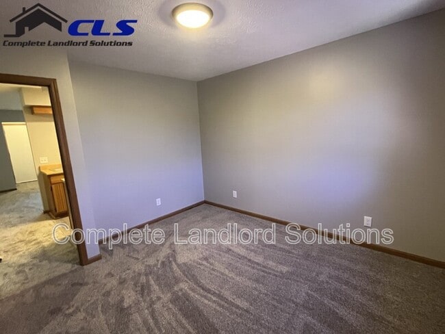 Photo - 1812 E Morgan Dr