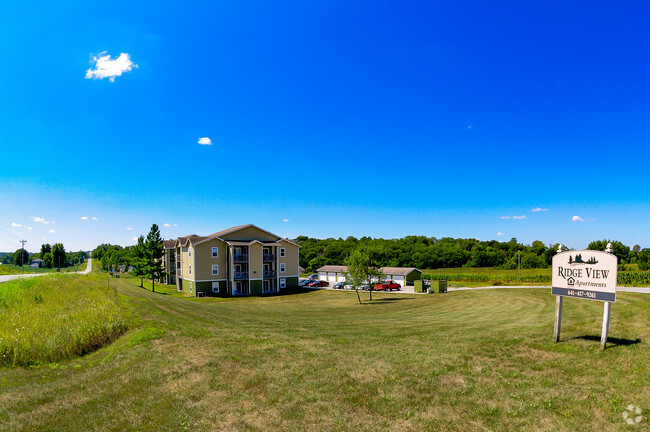 Building Photo - Ridge View Rental