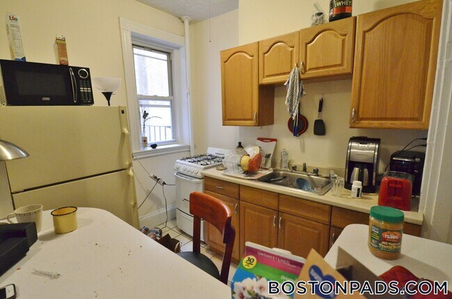 Photo - 105 Peterborough St Unit 12A