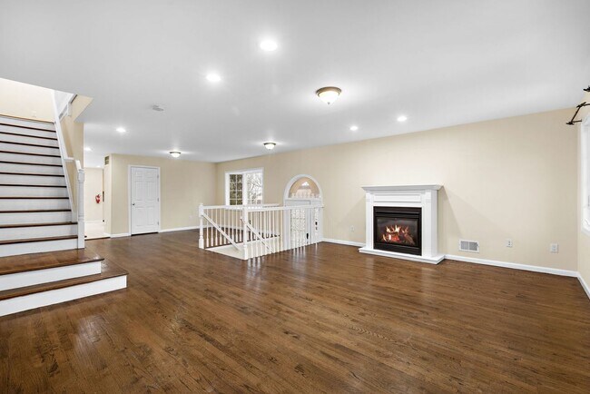 Photo - 12 Liberty Ct.