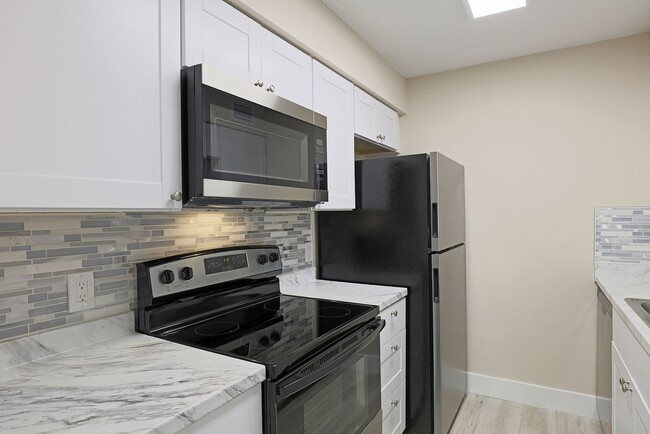 Photo - Mystic Gardens 5303-310 Unit 5303 Summerlin Road, 310