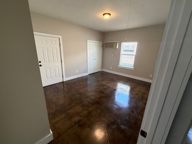 119 Holding Ave NE Unidad 119 Holding Avenue