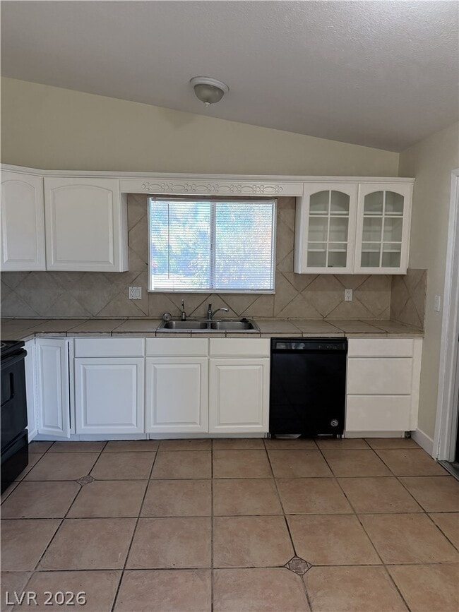 Photo - 6617 Baywood Ave