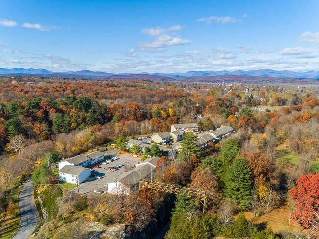 Orchard Hills