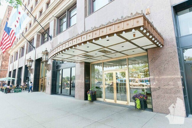 Building Photo - 330 S Michigan Ave Unit 01510a