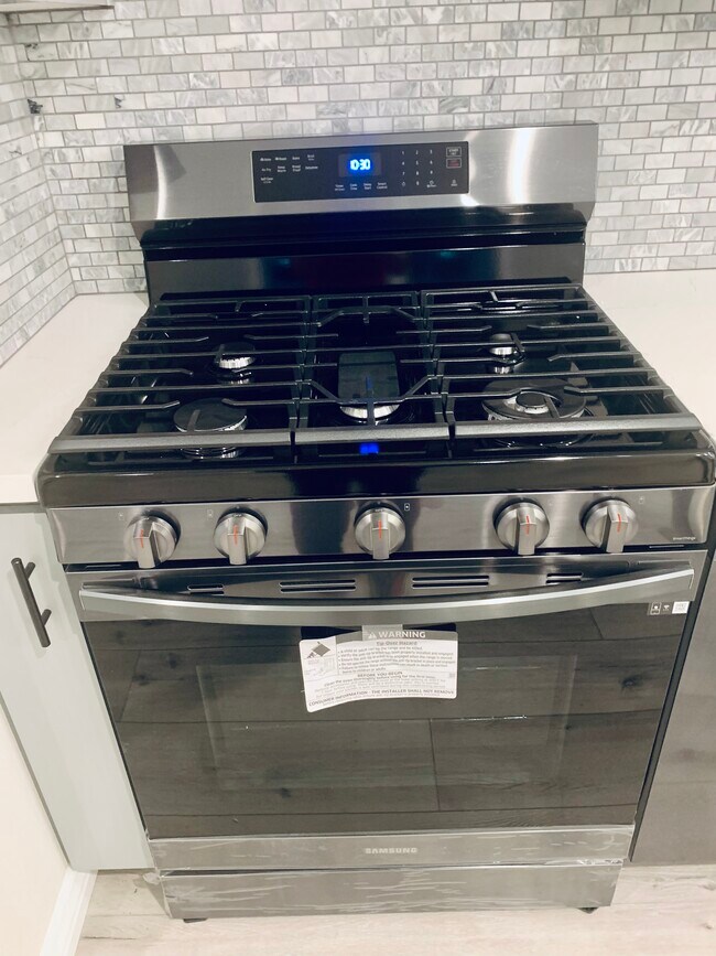 Photo - 12104 Oxford Ave