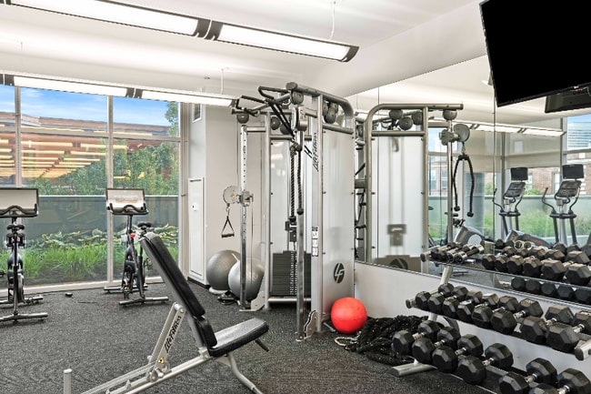 Photo - 3803 N Halsted St