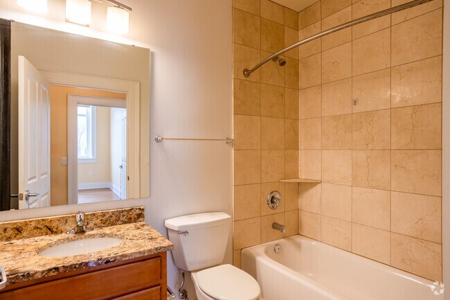 2BR, 2BA - 1095SF - Second Bathroom