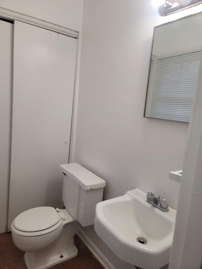 Photo - 1101 Jonathan St