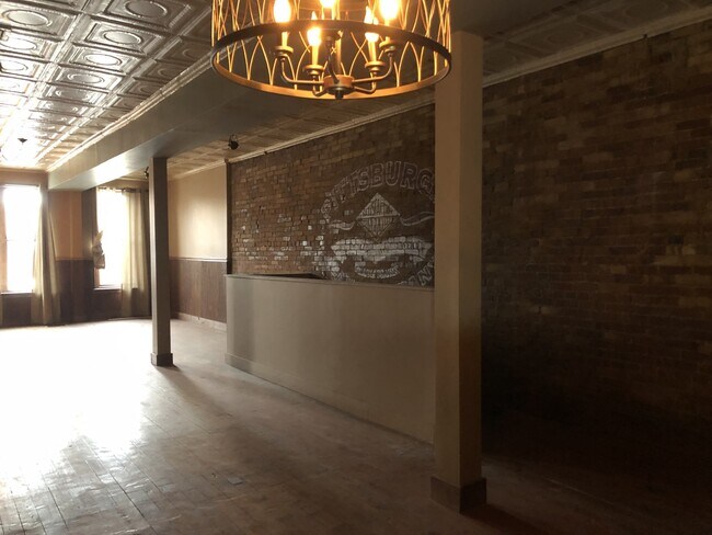 Photo - 2222 E Carson St Unit 2