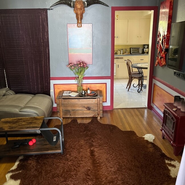 Screening room with all apps provided - 1706 S Beverly Glen Blvd Unit NA