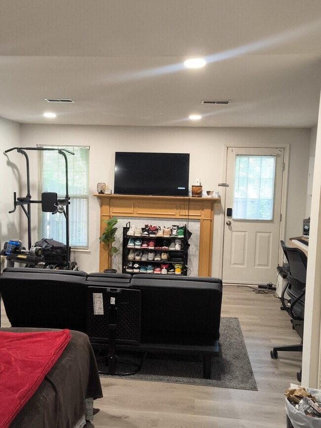 1711 Vonnies View Ct