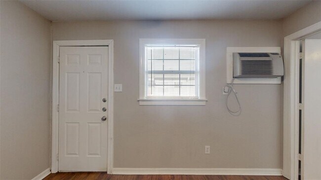 Photo - 500 Foch St Unidad 7