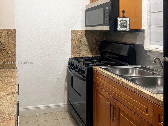 Photo - 1245 W 24th St Unit 108