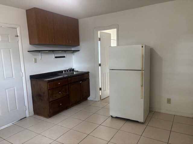 Photo - 1420 N 69th Way