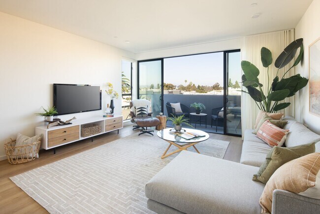 Photo - Frame Downtown Culver