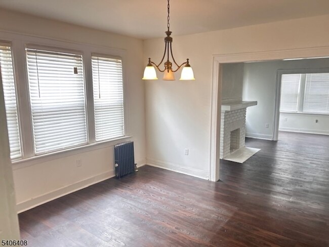 Photo - 185 Goldsmith Ave