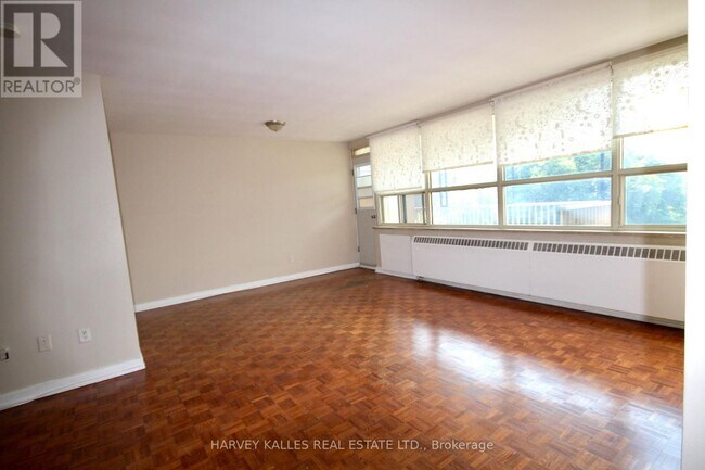 Photo - 160 The Donway W Unit 411