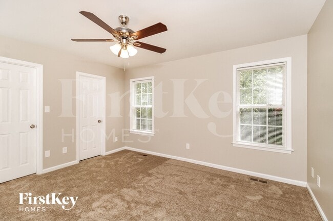 Photo - 713 Garrett St