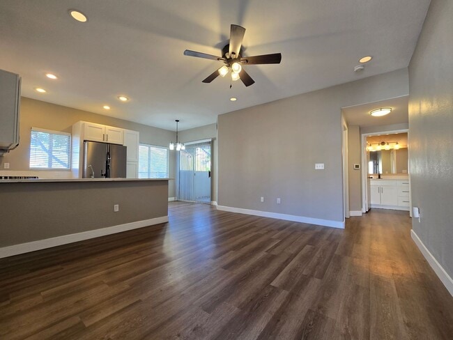Photo - A Fabulous 2 Bedroom Condo with a Garage i...