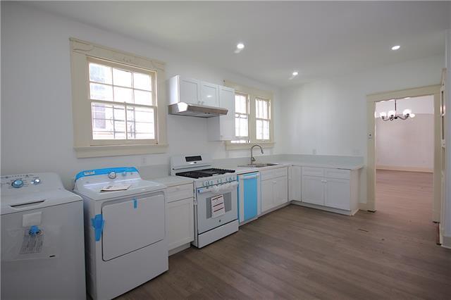 Photo - 1304 St Mary St
