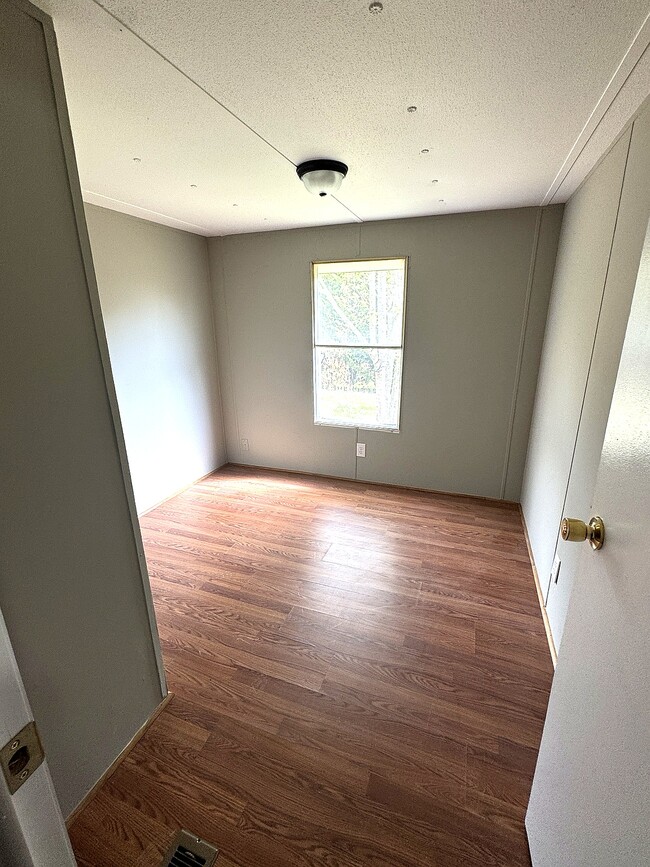 Photo - 330 Green Dragon Dr