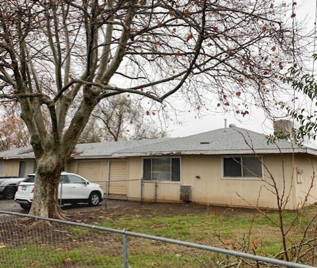 Building Photo - LA5731 Unit B Rental