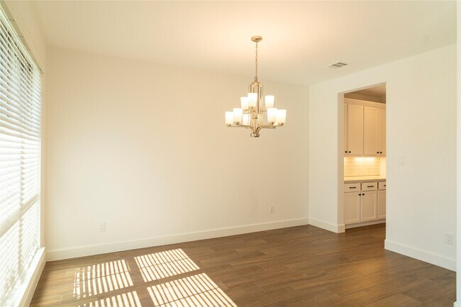 Photo - 29856 Smoky Ridge Rd