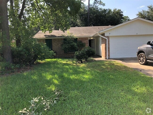 Building Photo - 15003 Cypress Ridge Dr Rental
