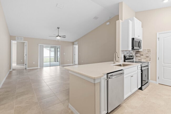 Photo - 5 Seabury Pl