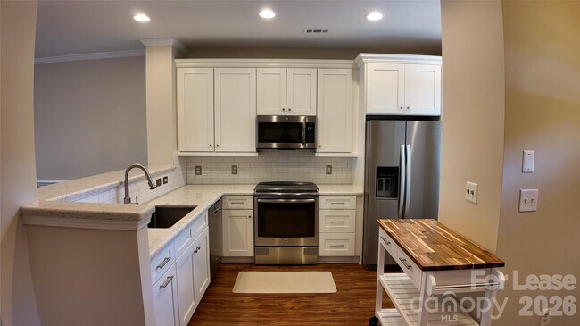 Photo - 514 Jetton St