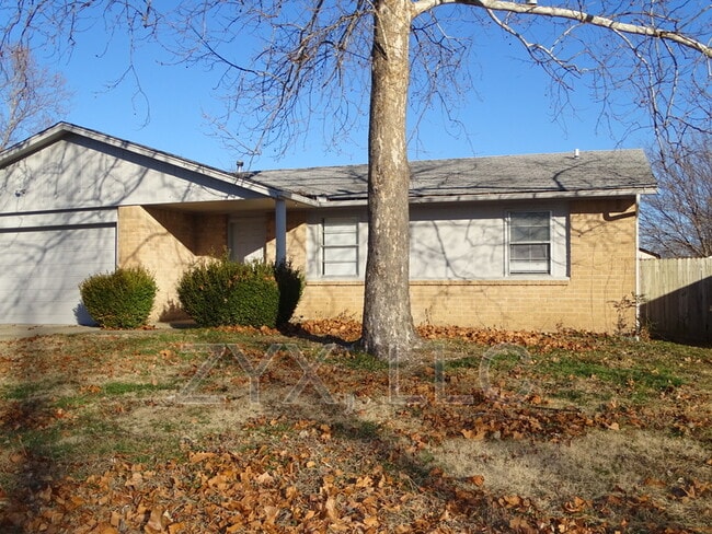 Building Photo - 485 W 150th St