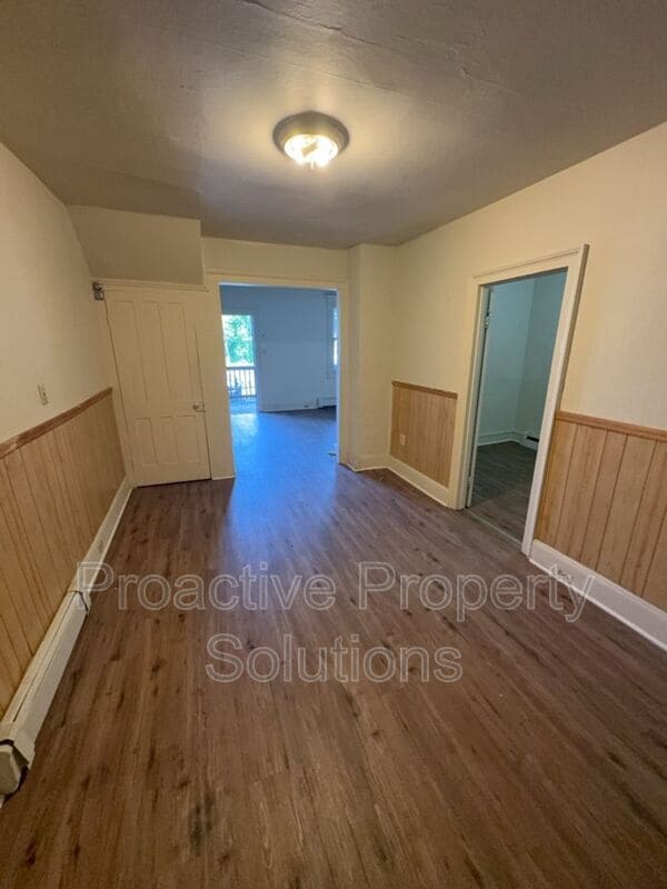 Photo - 532 Alder St