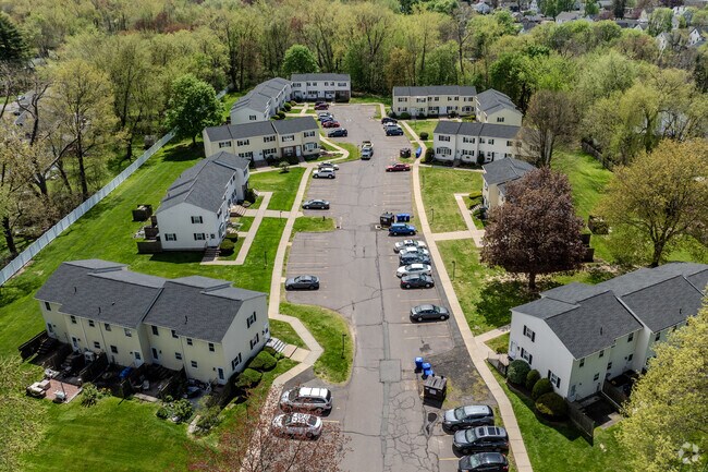 Exterior - Enfield Commons