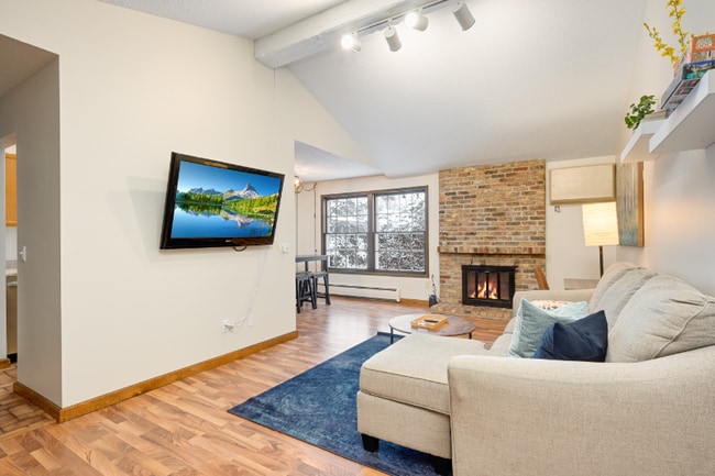 Building Photo - 1008 Westbrooke Way Rental