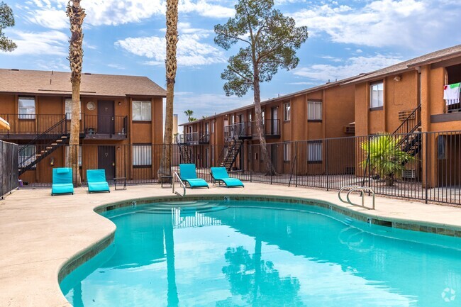 Lake Charlotte Apartments - Lake Charlotte Apartments