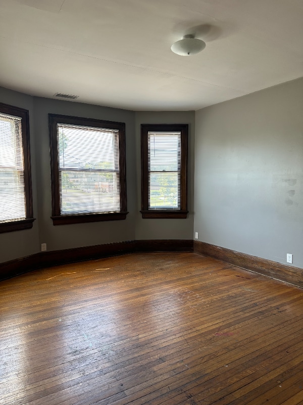 Photo - 283 Park Ave W Unit 6