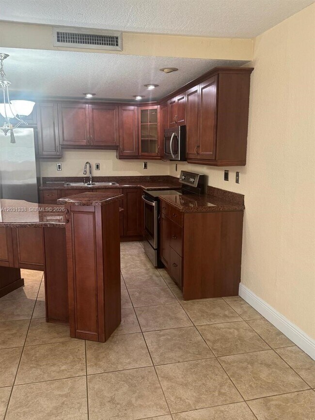 Photo - 11173 NW 7th St Unit 102-18