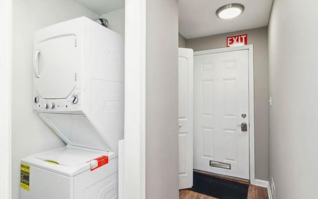 Photo - 412 N Washington St