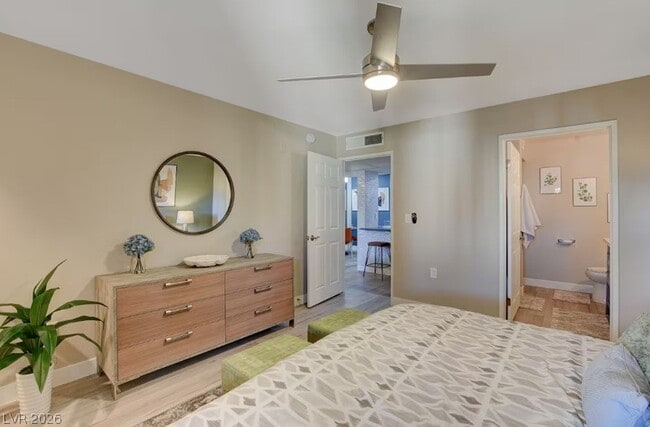 Photo - 7885 W Flamingo Rd Unidad 1156