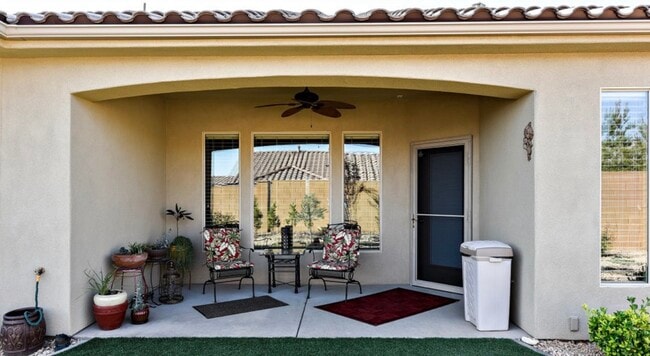 Photo - 1556 W Songbird Dr