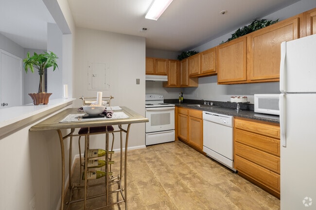 2BR, 2BR - 1,147SF - Kitchen