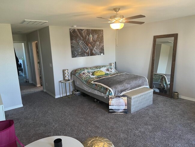 Photo - 4555 Marisabel Azcarate St