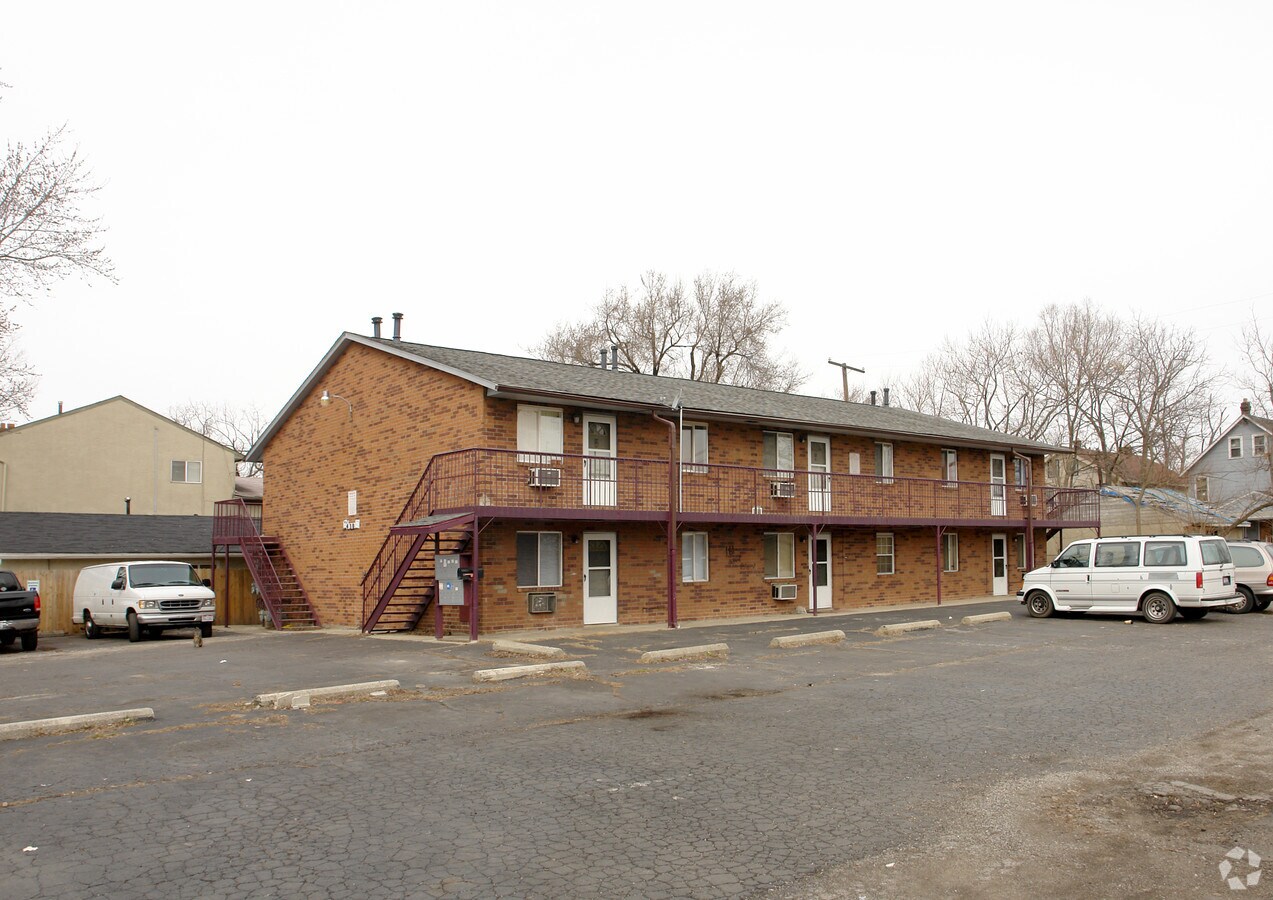 Photo - 430 E 13th Ave