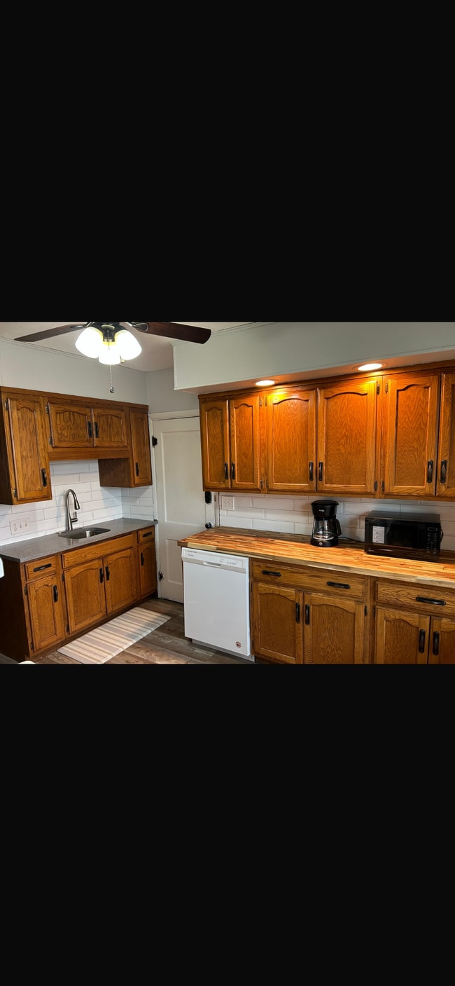 1617 York St Unit 1st floor