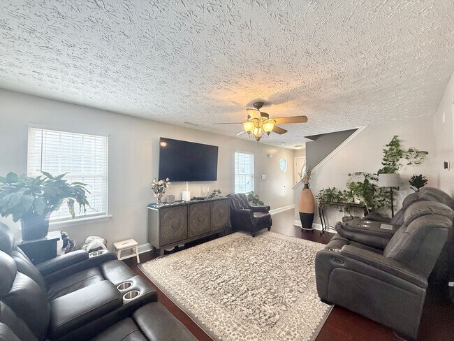 Photo - Charming 3BD, 2.5BA Raleigh Home with a Fenced Yard With Easy Access to Downtown Raleigh and Near...