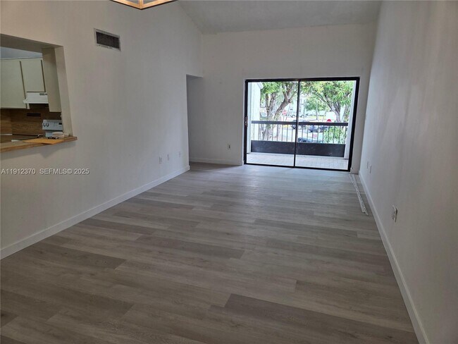 Photo - 9433 Fontainebleau Blvd Unit 212