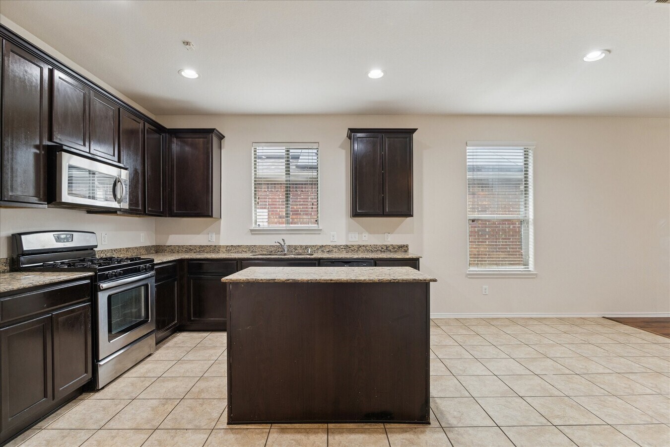 Photo - 5806 Acacia Rose Ct